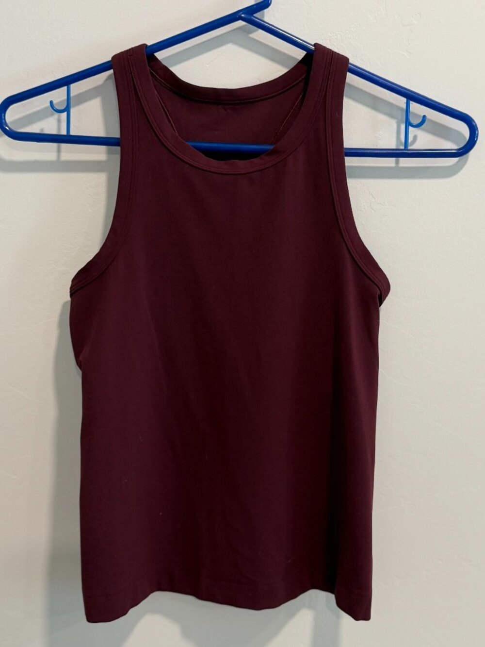 Lululemon Cool Racerback Tank Top Fits Size 4 Dark Burgundy
